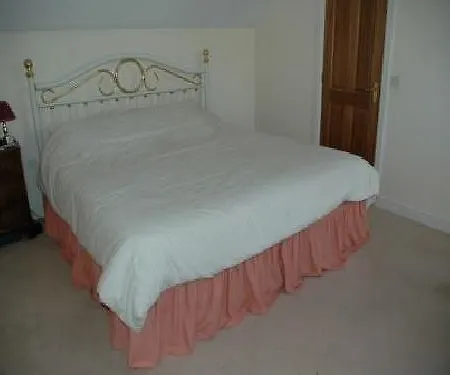 ゲストハウス Rebels Hide -self Check In