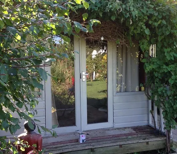 بيت ضيافة Rebels Hide -self Check In 3*